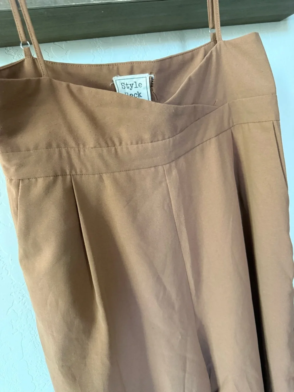 Style Rack|Rust-Brown Wide-Leg Jumpsuit with Spaghetti Straps,overalls•••LARGE - Picture 7 of 10